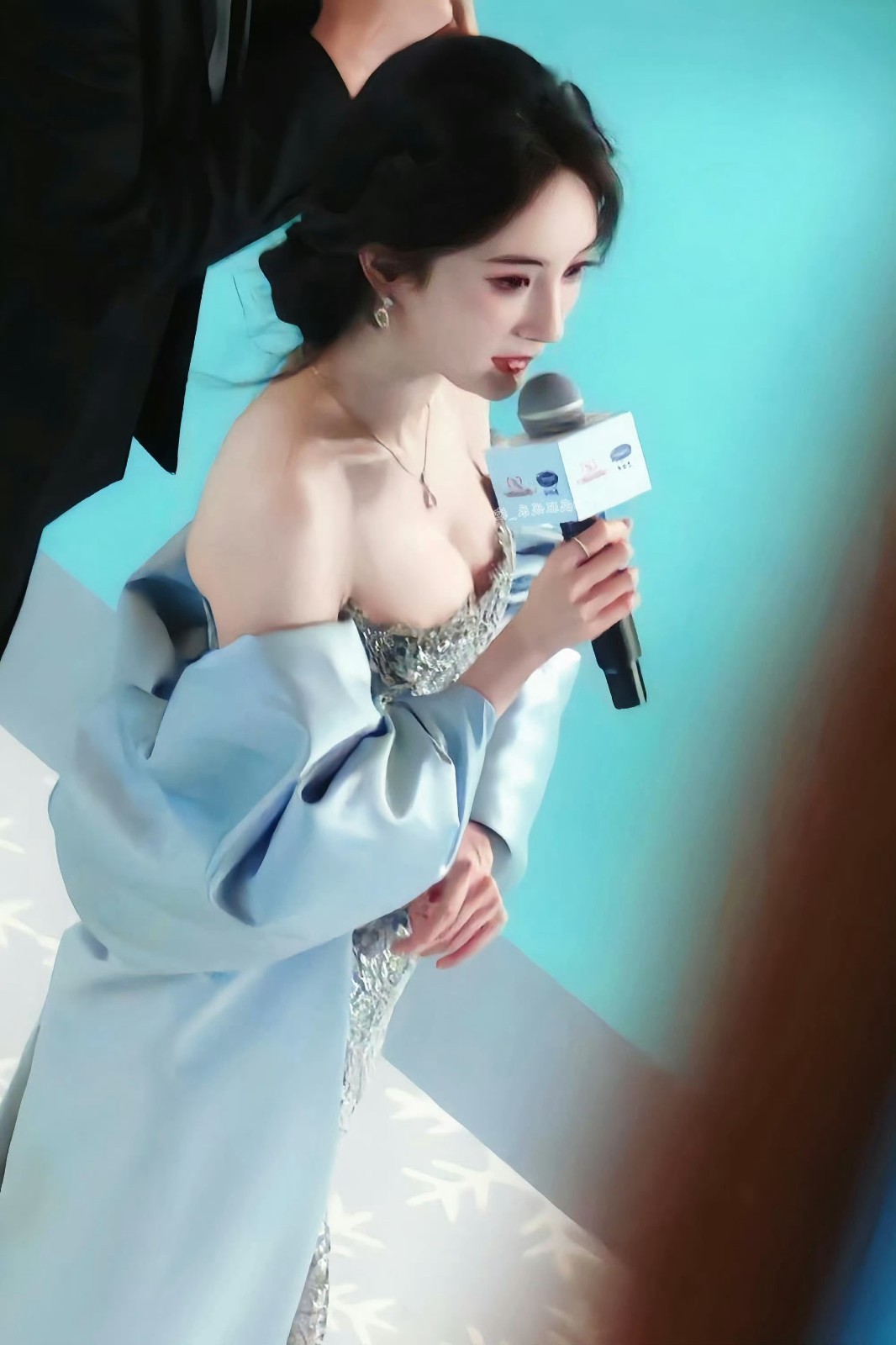 c.jpg