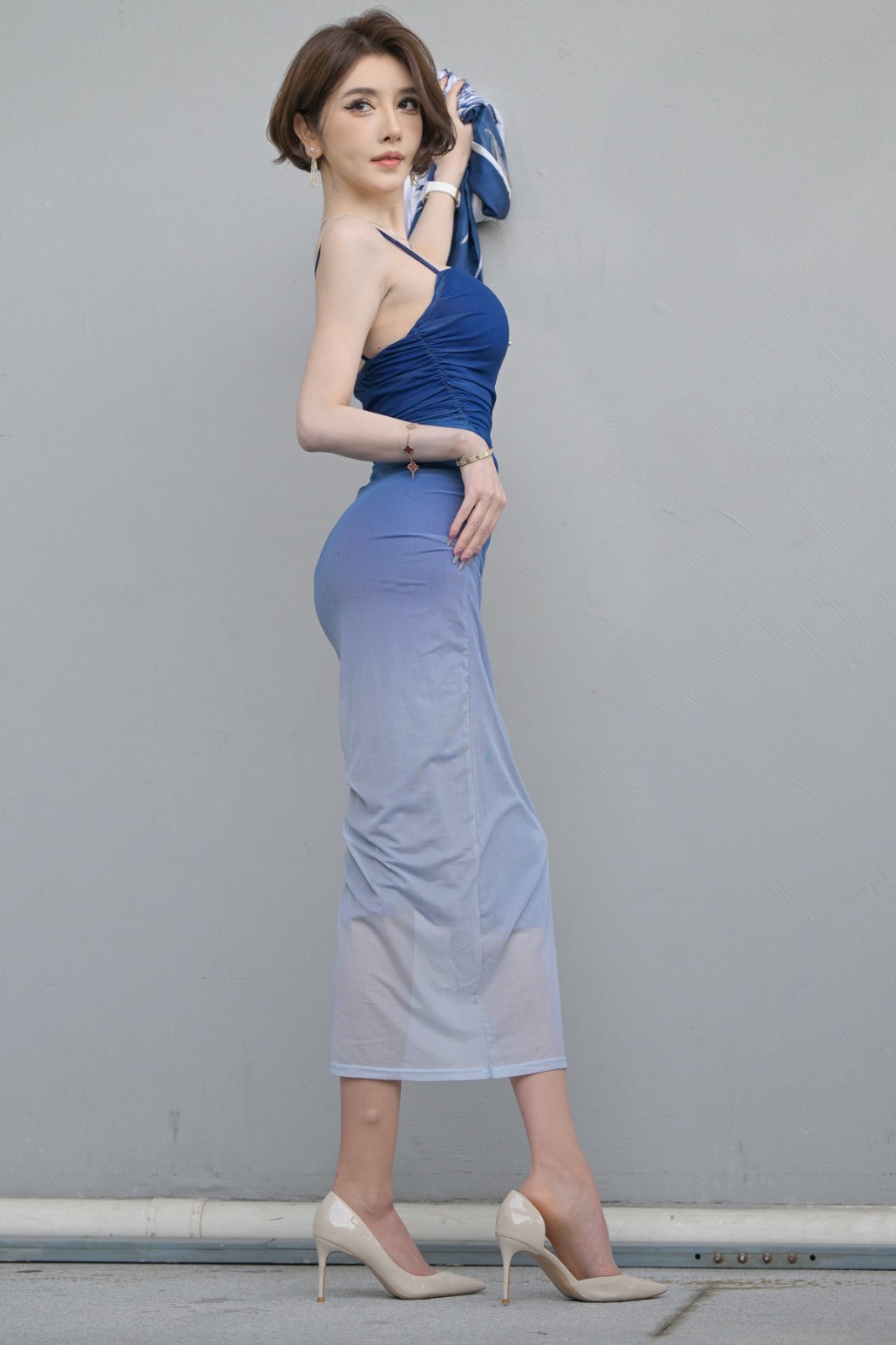 0002.jpg